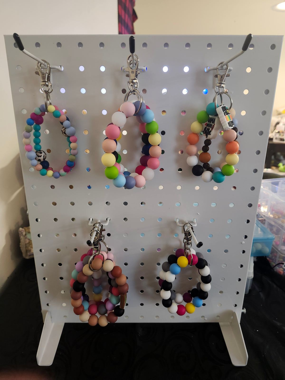Wristlet keychains
